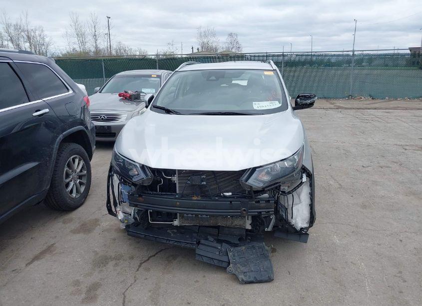 Photo 12 of 2022 Nissan Rogue SPORT SV AWD XTRONIC CVT (VIN JN1BJ1BW3NW680142)