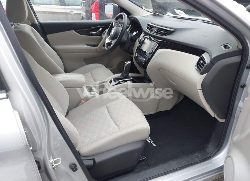 Photo 5 of 2022 Nissan Rogue SPORT SV AWD XTRONIC CVT (VIN JN1BJ1BW6NW682404)