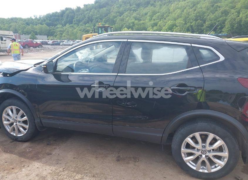 Photo 15 of 2021 Nissan Rogue SPORT SV AWD XTRONIC CVT (VIN JN1BJ1BW7MW453244)