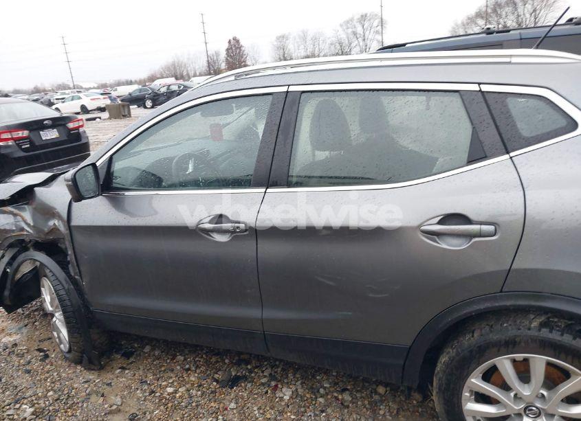 Photo 14 of 2021 Nissan Rogue SPORT SV AWD XTRONIC CVT (VIN JN1BJ1BW8MW446450)