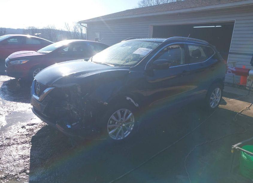 Photo 2 of 2021 Nissan Rogue SPORT SV AWD XTRONIC CVT (VIN JN1BJ1BW8MW672259)