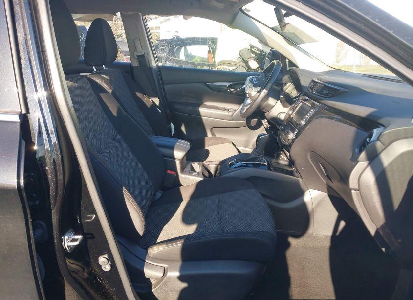 Photo 5 of 2021 Nissan Rogue SPORT SV AWD XTRONIC CVT (VIN JN1BJ1BW8MW672259)
