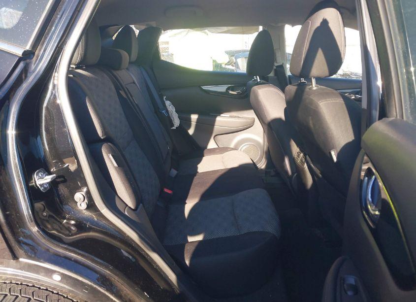 Photo 8 of 2021 Nissan Rogue SPORT SV AWD XTRONIC CVT (VIN JN1BJ1BW8MW672259)