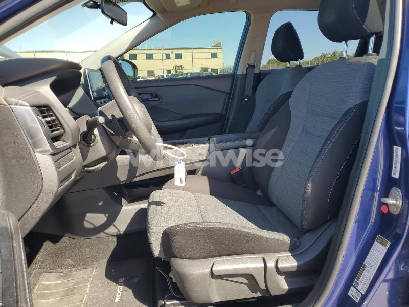 Photo 11 of 2021 NISSAN ROGUE S (VIN JN1BJ1BW9MW422688)