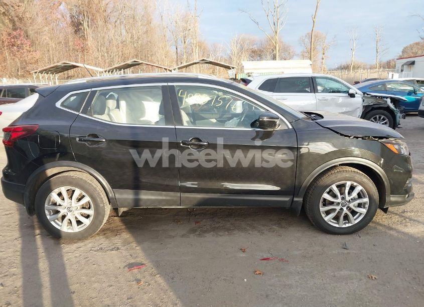 Photo 13 of 2021 Nissan Rogue SPORT SV AWD XTRONIC CVT (VIN JN1BJ1BW9MW440673)