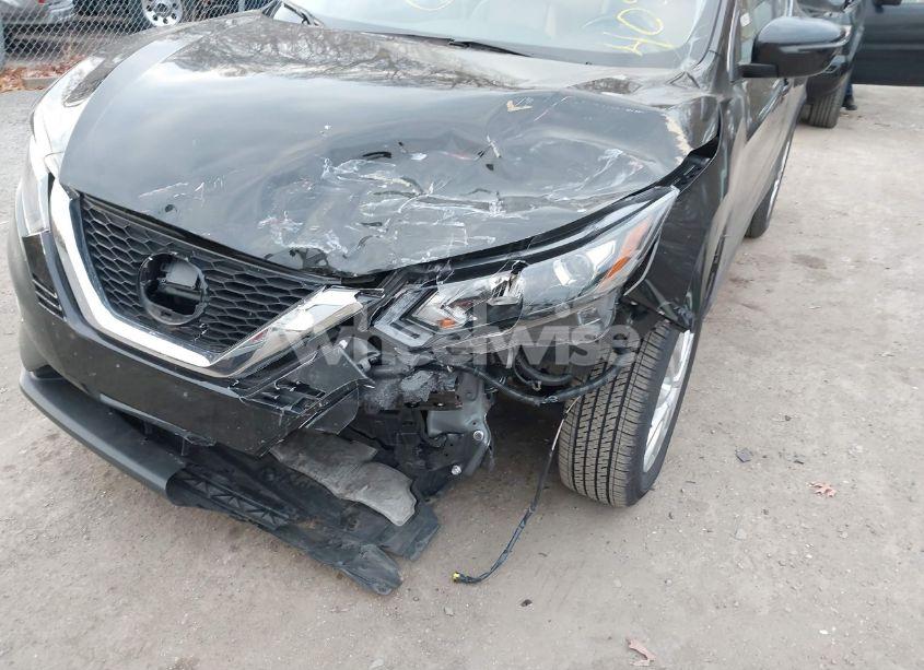 Photo 6 of 2021 Nissan Rogue SPORT SV AWD XTRONIC CVT (VIN JN1BJ1BW9MW440673)