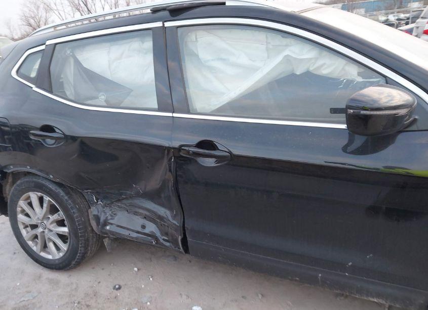 Photo 14 of 2022 Nissan Rogue SPORT SV AWD XTRONIC CVT (VIN JN1BJ1BW9NW470323)