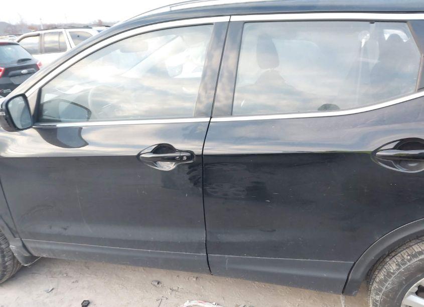 Photo 15 of 2022 Nissan Rogue SPORT SV AWD XTRONIC CVT (VIN JN1BJ1BW9NW470323)