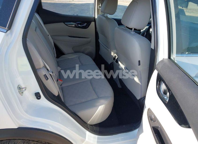 Photo 8 of 2022 Nissan Rogue SPORT SV AWD XTRONIC CVT (VIN JN1BJ1BW9NW490359)