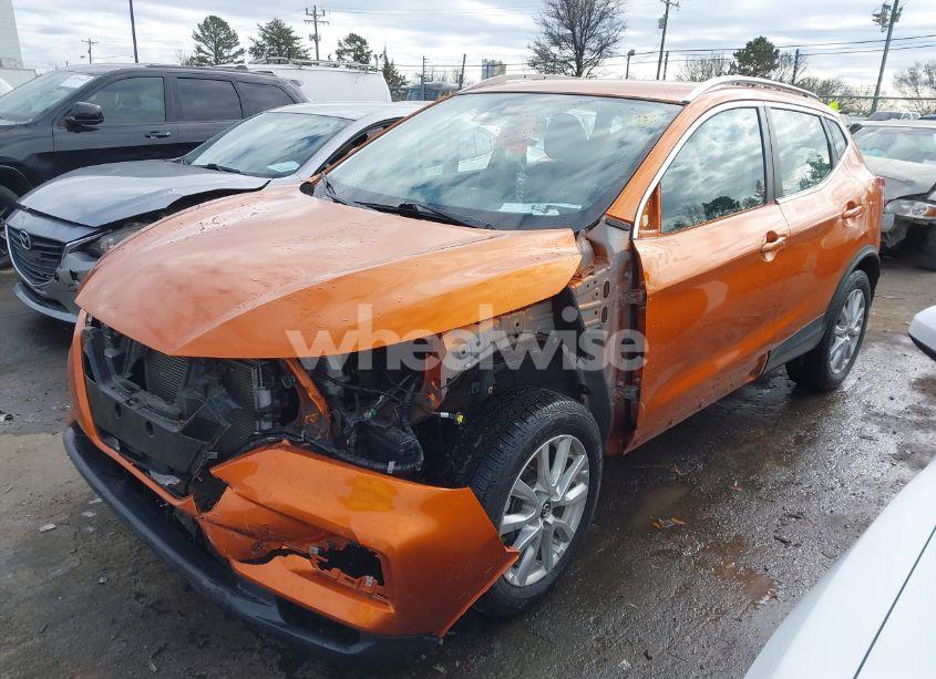 Photo 2 of 2021 Nissan Rogue SPORT SV AWD XTRONIC CVT (VIN JN1BJ1BWXMW424501)