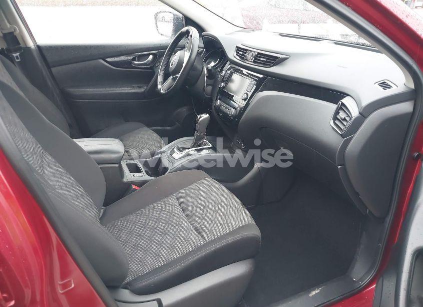 Photo 5 of 2021 Nissan Rogue SPORT SV AWD XTRONIC CVT (VIN JN1BJ1BWXMW453271)