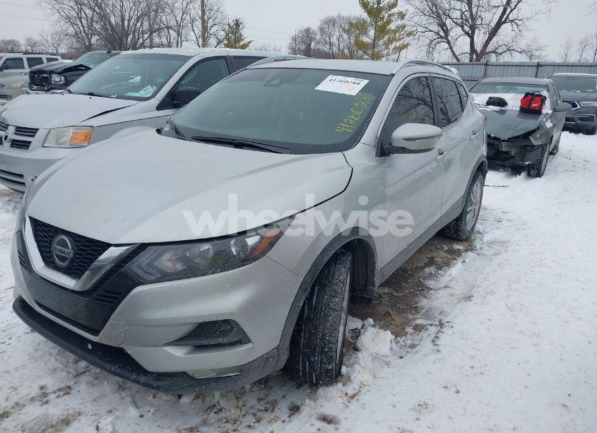 Photo 2 of 2022 Nissan Rogue SPORT SV AWD XTRONIC CVT (VIN JN1BJ1BWXNW484117)
