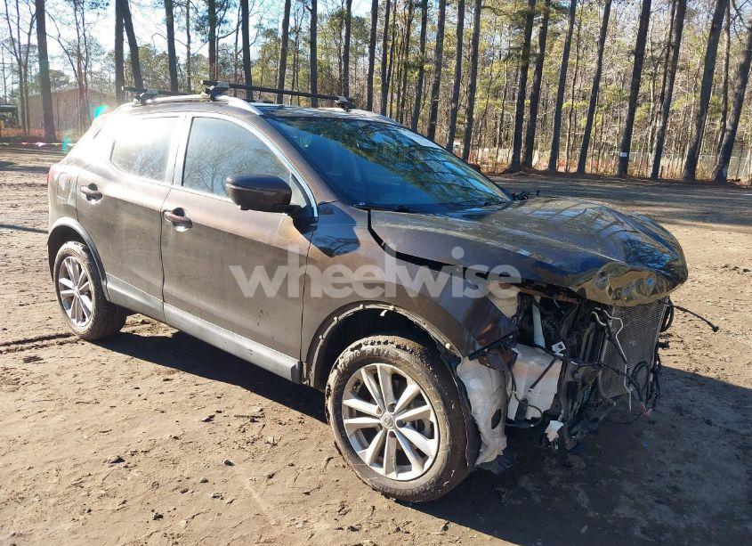 2017 Nissan Rogue SPORT SV (VIN JN1BJ1CP0HW007532) main photo