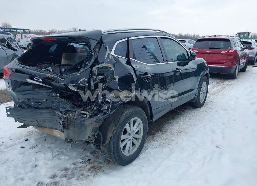 Photo 4 of 2017 Nissan Rogue SPORT SV (VIN JN1BJ1CP0HW021351)