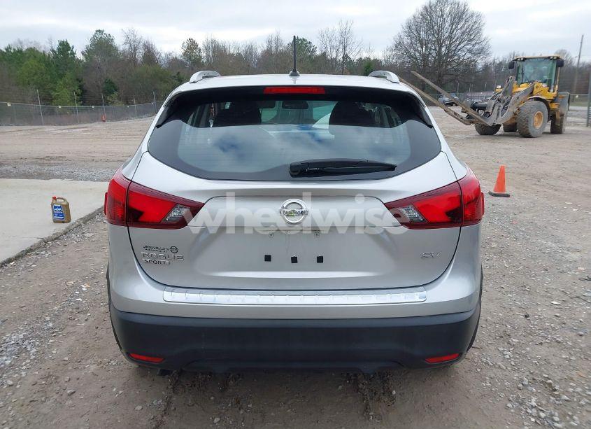 Photo 17 of 2017 Nissan Rogue SPORT SV (VIN JN1BJ1CP0HW022919)