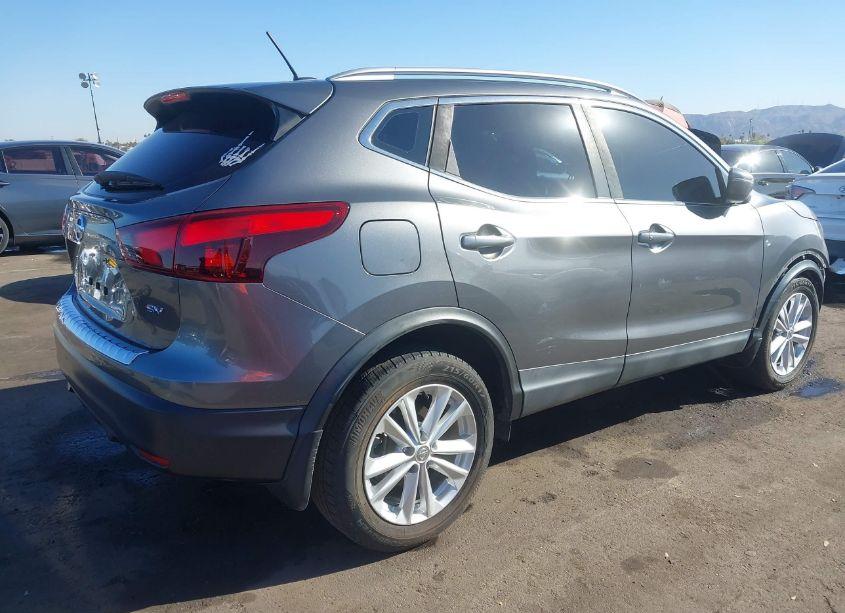 Photo 4 of 2017 Nissan Rogue SPORT SV (VIN JN1BJ1CP0HW033189)