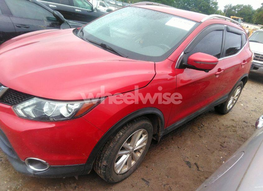 Photo 2 of 2017 Nissan Rogue SPORT SV (VIN JN1BJ1CP0HW036285)