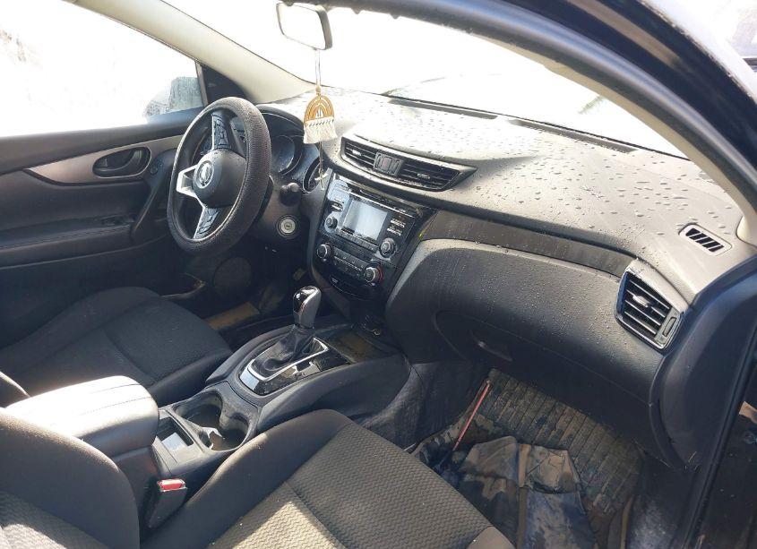 Photo 5 of 2018 Nissan Rogue SPORT S (VIN JN1BJ1CP0JW158120)