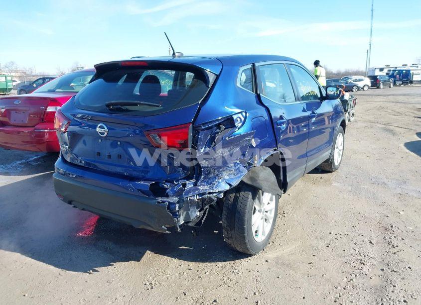 Photo 4 of 2018 Nissan Rogue SPORT S (VIN JN1BJ1CP0JW158862)