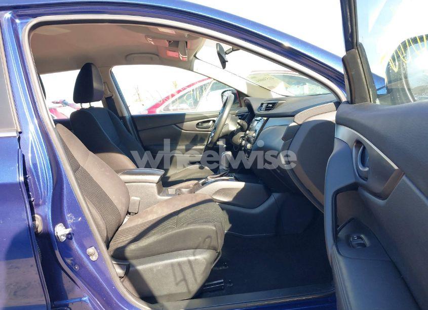 Photo 5 of 2018 Nissan Rogue SPORT S (VIN JN1BJ1CP0JW158862)