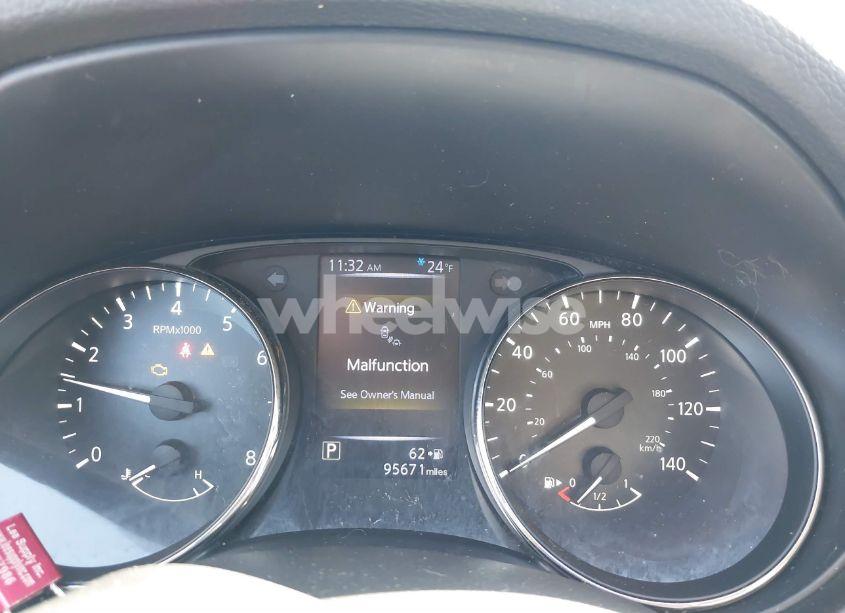 Photo 7 of 2018 Nissan Rogue SPORT S (VIN JN1BJ1CP0JW158862)