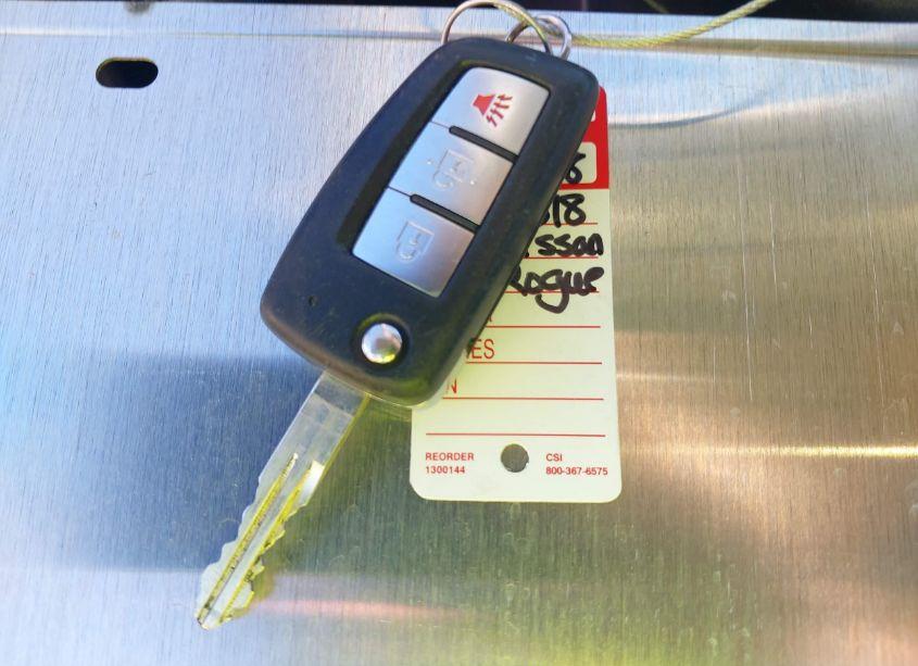 Photo 11 of 2018 Nissan Rogue SPORT S (VIN JN1BJ1CP0JW164175)