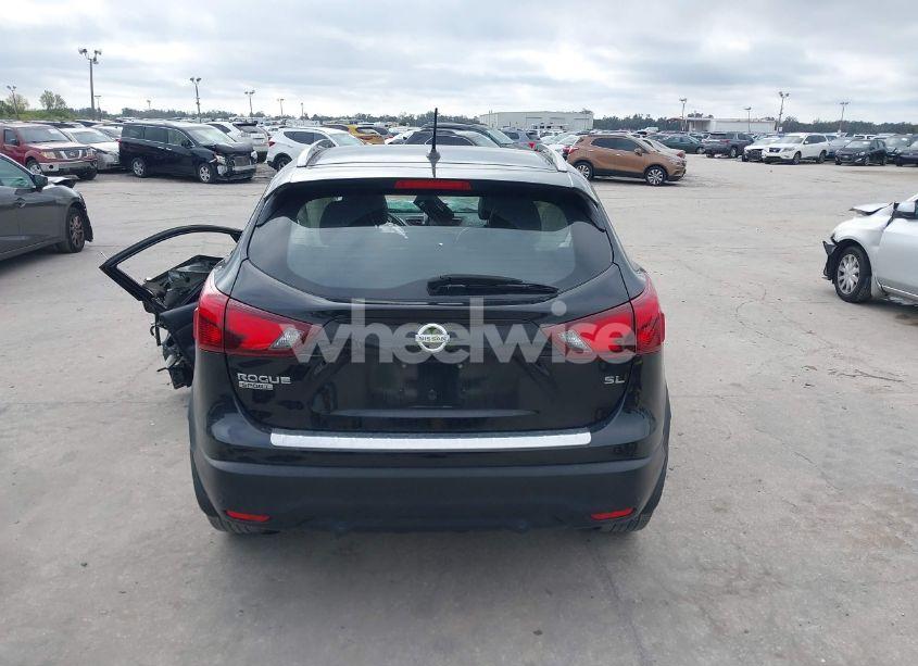 Photo 16 of 2019 Nissan Rogue SPORT SL (VIN JN1BJ1CP0KW211786)