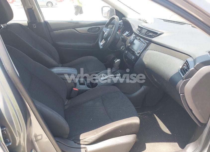 Photo 5 of 2019 Nissan Rogue SPORT S (VIN JN1BJ1CP0KW214378)