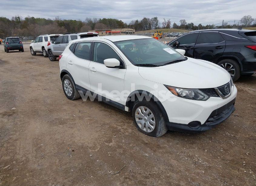 2019 Nissan Rogue SPORT S (VIN JN1BJ1CP0KW222383) main photo