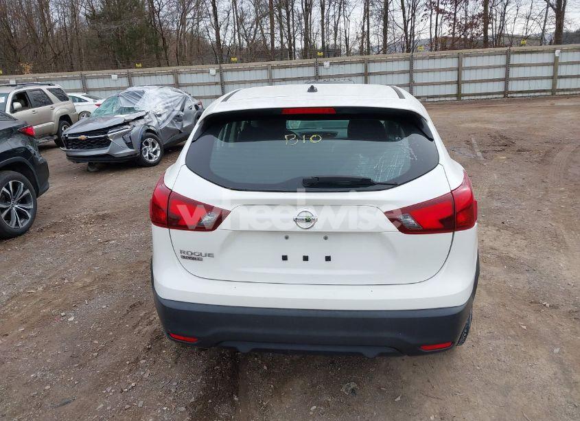 Photo 16 of 2019 Nissan Rogue SPORT S (VIN JN1BJ1CP0KW222383)