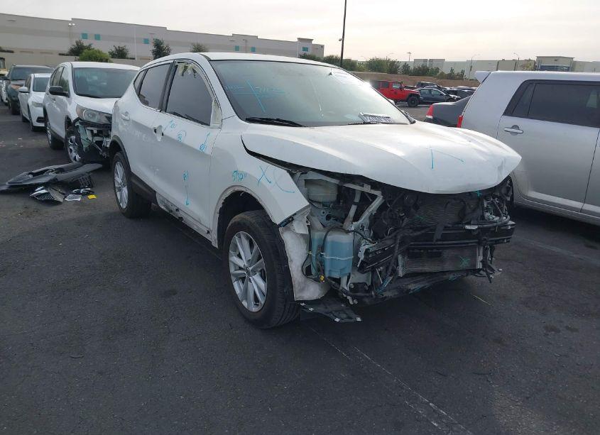 Photo 14 of 2017 Nissan Rogue SPORT S (VIN JN1BJ1CP1HW011265)