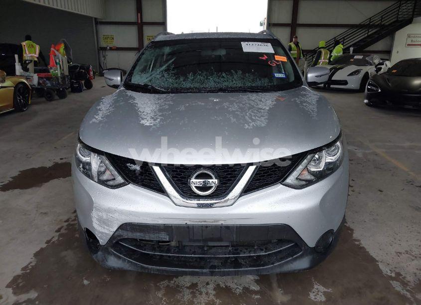 Photo 12 of 2017 Nissan Rogue SPORT SV (VIN JN1BJ1CP1HW013792)