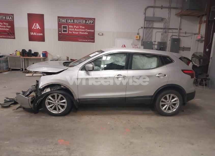 Photo 15 of 2017 Nissan Rogue SPORT S (VIN JN1BJ1CP1HW014179)