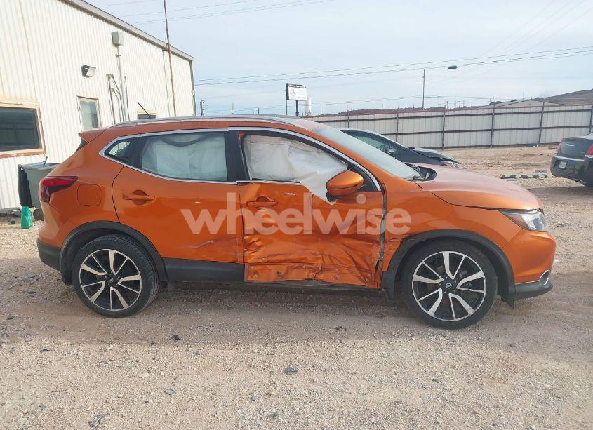 Photo 13 of 2017 Nissan Rogue SPORT SL (VIN JN1BJ1CP1HW015753)