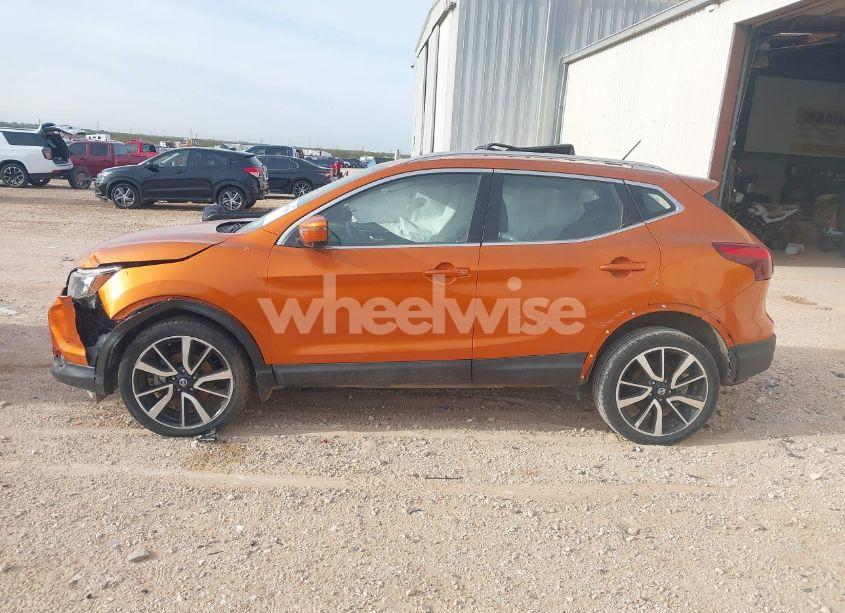 Photo 14 of 2017 Nissan Rogue SPORT SL (VIN JN1BJ1CP1HW015753)