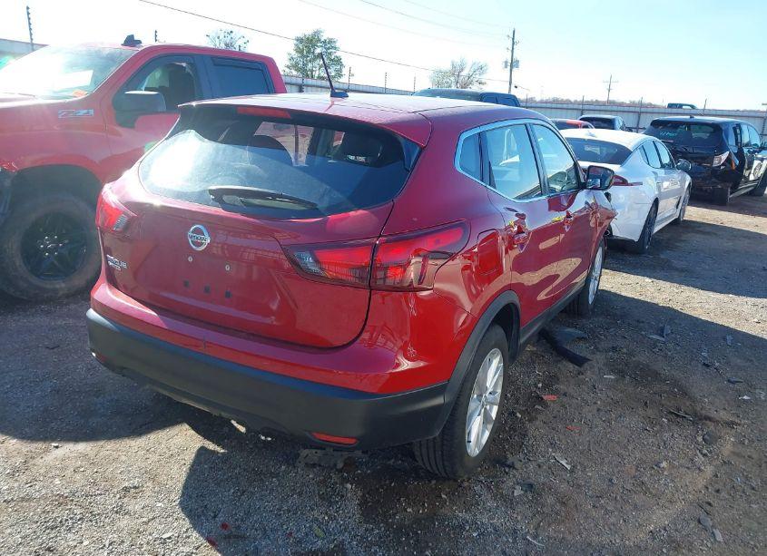 Photo 4 of 2017 Nissan Rogue SPORT S (VIN JN1BJ1CP1HW028017)