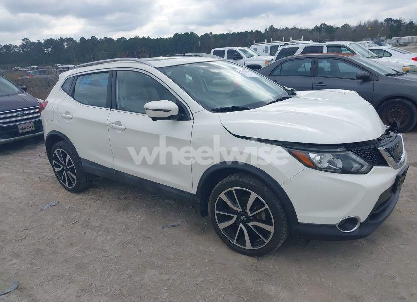 2018 Nissan Rogue SPORT SL (VIN JN1BJ1CP1JW102882) main photo