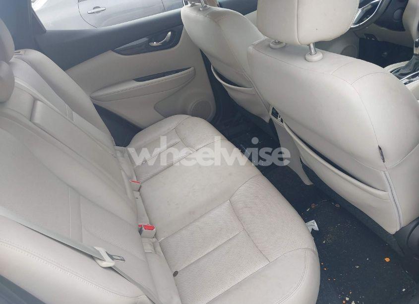 Photo 8 of 2018 Nissan Rogue SPORT SL (VIN JN1BJ1CP1JW102882)