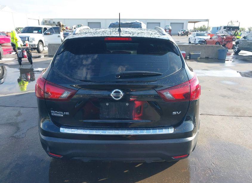 Photo 16 of 2018 Nissan Rogue SPORT SV (VIN JN1BJ1CP1JW152844)