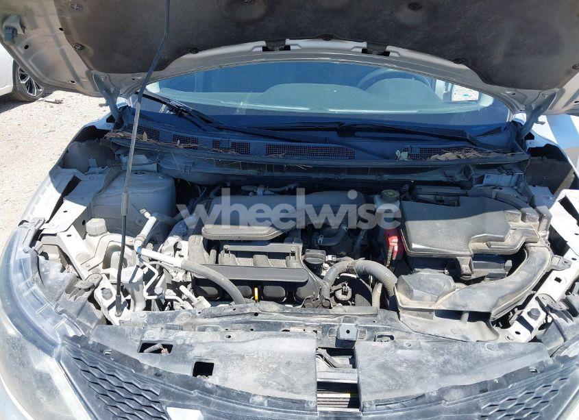 Photo 10 of 2018 Nissan Rogue SPORT S (VIN JN1BJ1CP1JW155386)