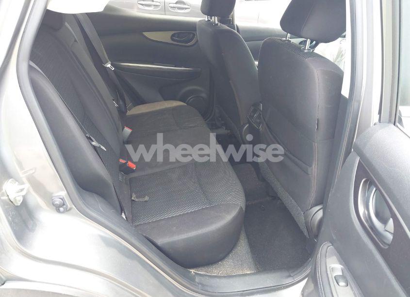 Photo 8 of 2018 Nissan Rogue SPORT S (VIN JN1BJ1CP1JW163603)