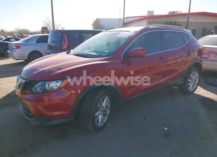 Photo 2 of 2018 Nissan Rogue SPORT SV (VIN JN1BJ1CP1JW186606)