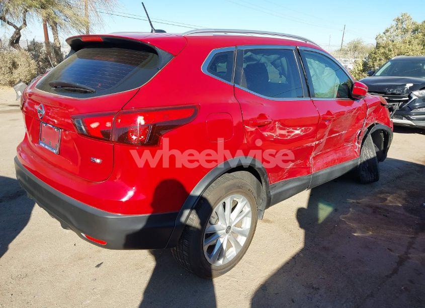Photo 4 of 2018 Nissan Rogue SPORT SV (VIN JN1BJ1CP1JW186606)