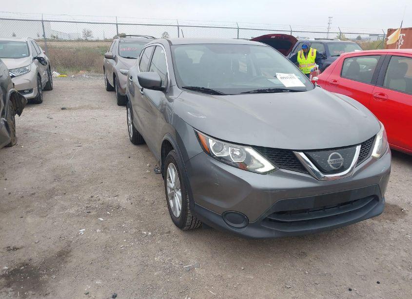 2018 Nissan Rogue SPORT S (VIN JN1BJ1CP1JW193491) main photo