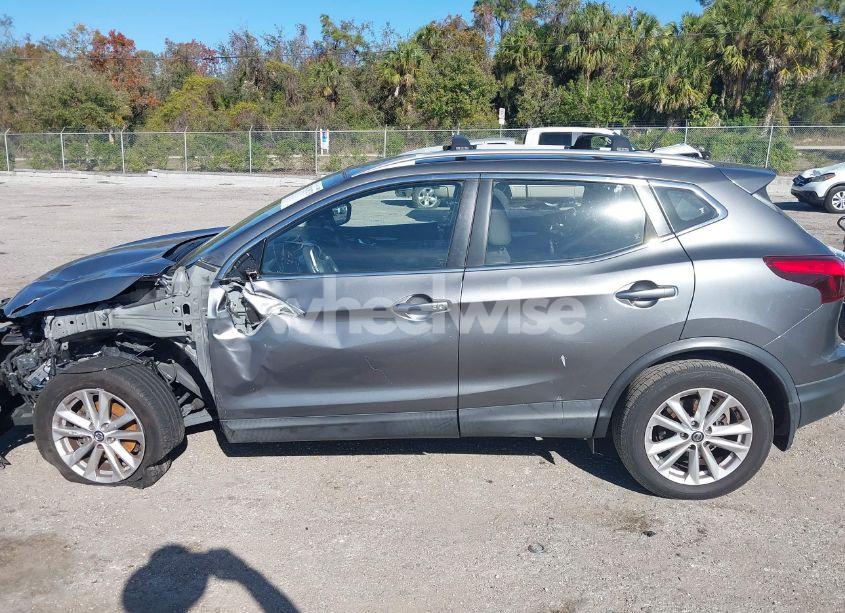 Photo 14 of 2019 Nissan Rogue SPORT SV (VIN JN1BJ1CP1KW216527)