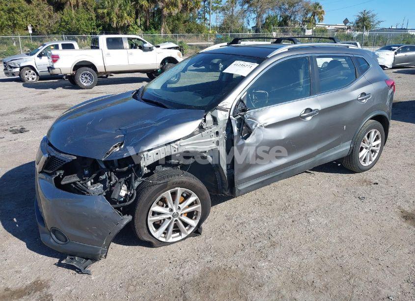 Photo 2 of 2019 Nissan Rogue SPORT SV (VIN JN1BJ1CP1KW216527)