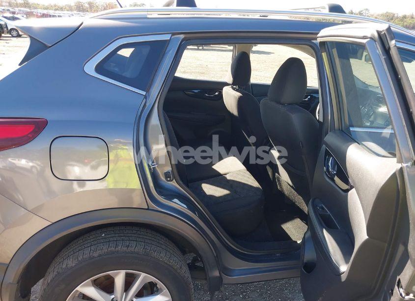 Photo 8 of 2019 Nissan Rogue SPORT SV (VIN JN1BJ1CP1KW216527)