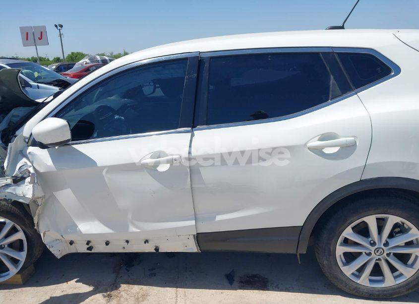 Photo 15 of 2019 Nissan Rogue SPORT S (VIN JN1BJ1CP1KW232503)
