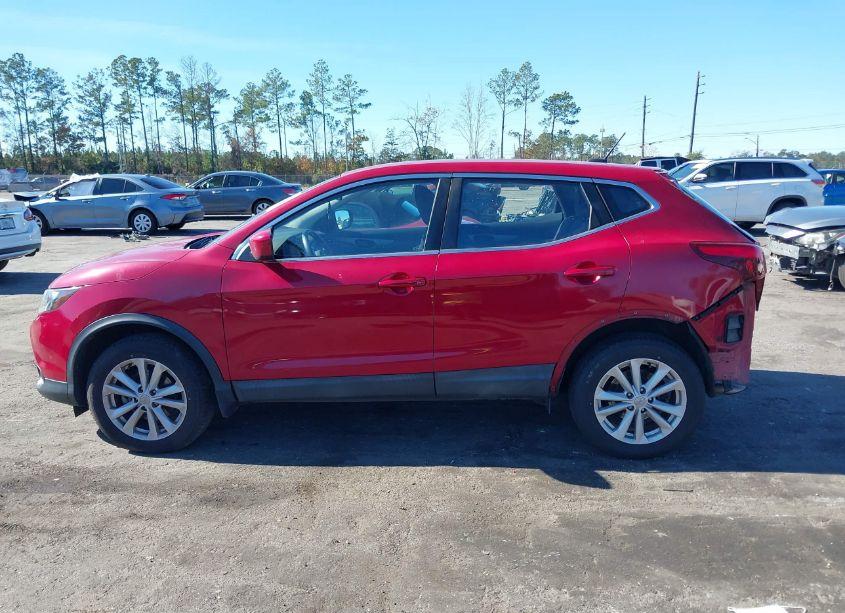 Photo 14 of 2017 Nissan Rogue SPORT S (VIN JN1BJ1CP2HW019164)