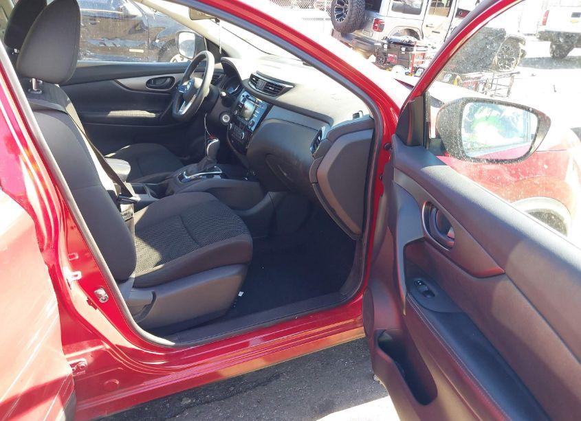 Photo 8 of 2017 Nissan Rogue SPORT S (VIN JN1BJ1CP2HW019164)